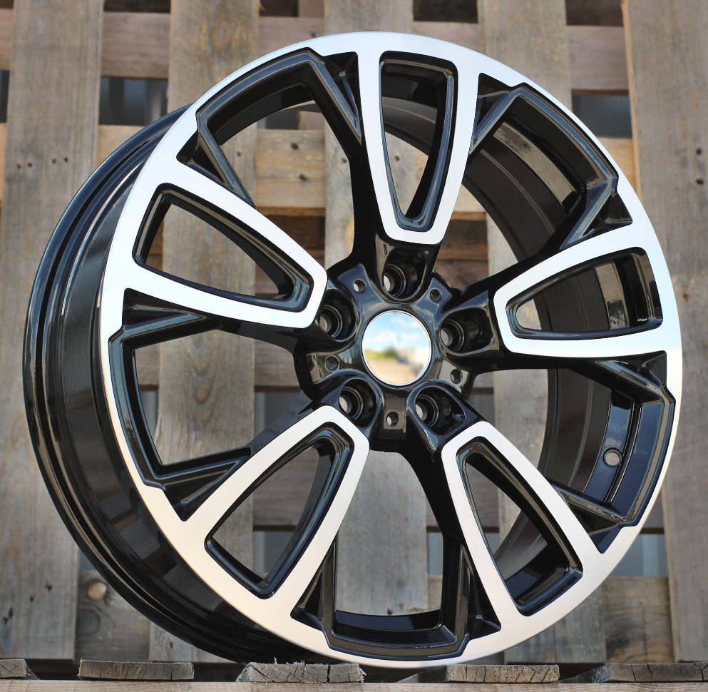 MINI (Replica) 8409_000000010125