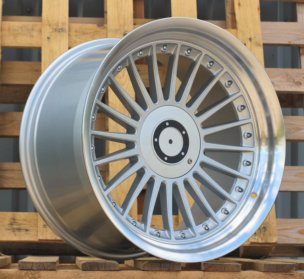 BMW (Replica) B1803_000000009882