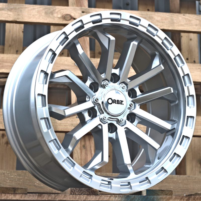 4X4 (Replica) F3090_000000010917